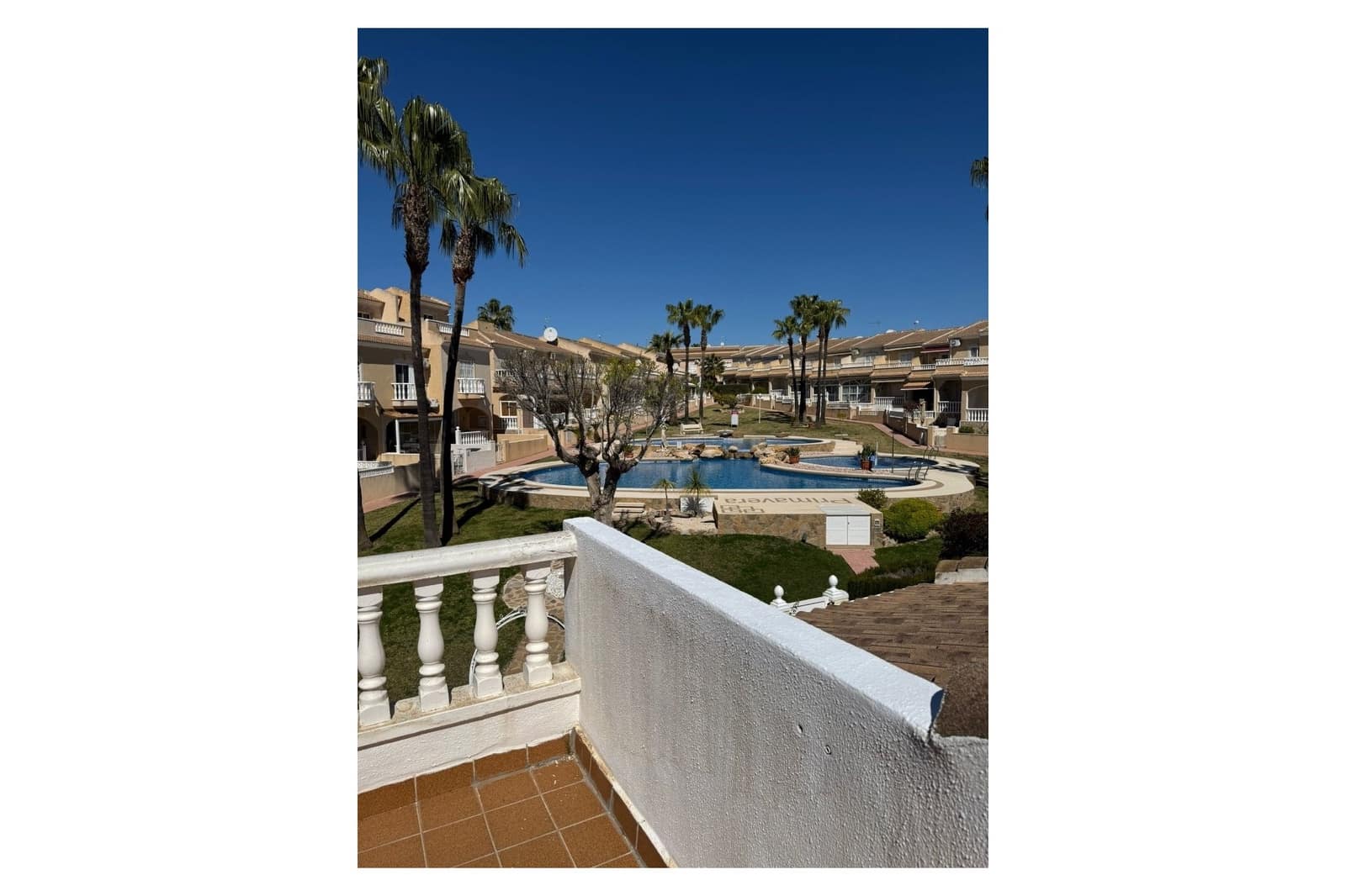 2 soveværelse Bungalow til salg i Ciudad Quesada med swimmingpool - € 165.000 (Ref: 9735967)