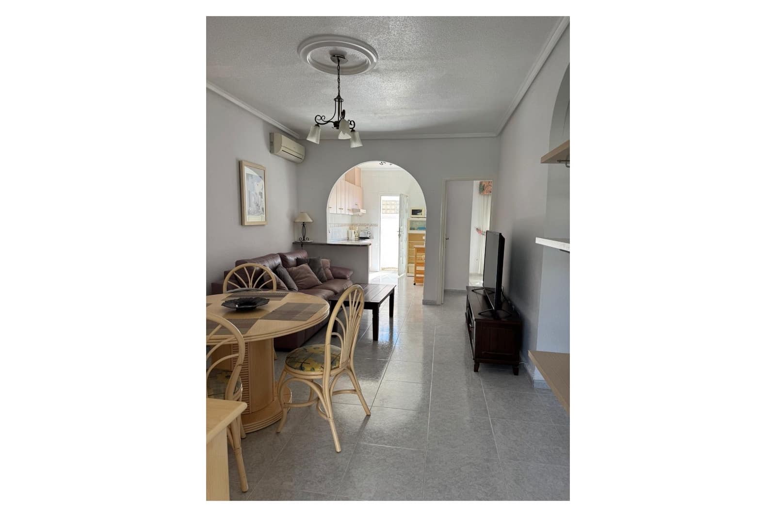 2 soveværelse Bungalow til salg i Ciudad Quesada med swimmingpool - € 165.000 (Ref: 9735967)