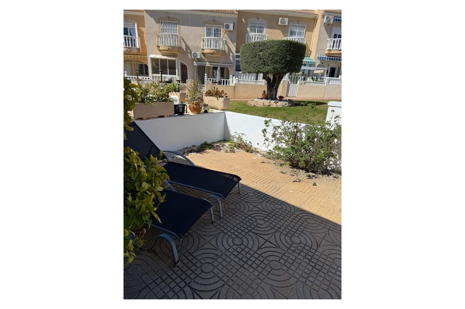 2 soveværelse Bungalow til salg i Ciudad Quesada med swimmingpool - € 165.000 (Ref: 9735967)