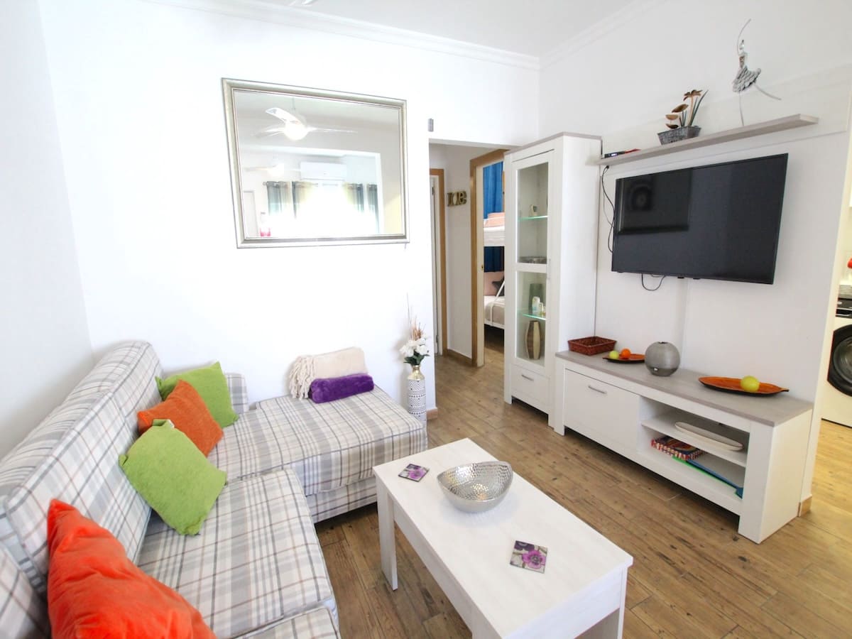 2 bedroom Bungalow for sale in Ciudad Quesada with pool - € 160,000 (Ref: 9740206)