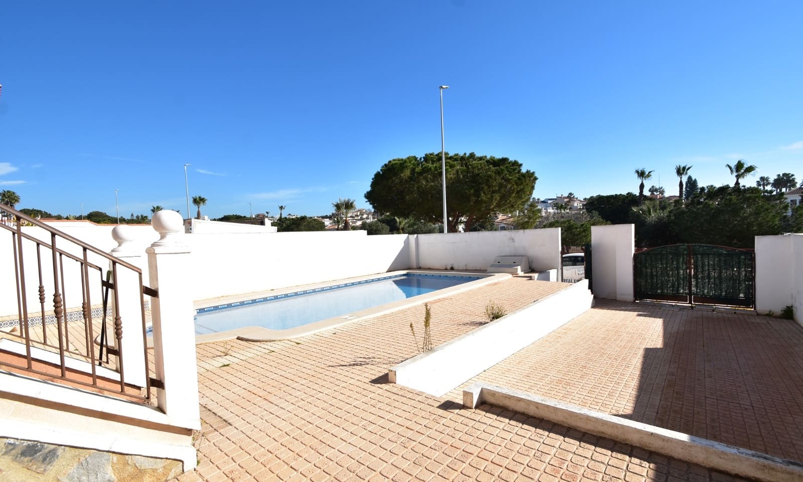 3 soveværelse Villa til salg i Ciudad Quesada med swimmingpool - € 370.000 (Ref: 9752517)