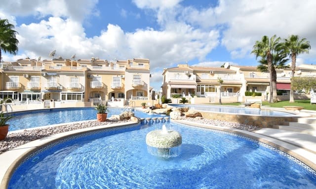 2 quarto Moradia Geminada para venda em Ciudad Quesada, Rojales com piscina - 250 000 € (Ref: 9753614)