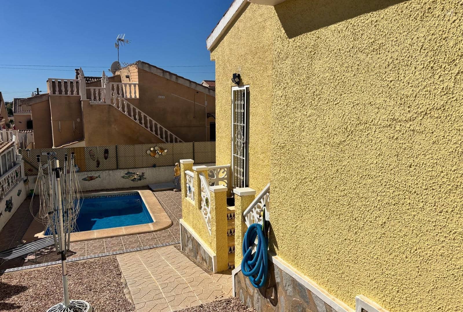 2 soveværelse Villa til salg i Ciudad Quesada med swimmingpool - € 210.000 (Ref: 9753771)