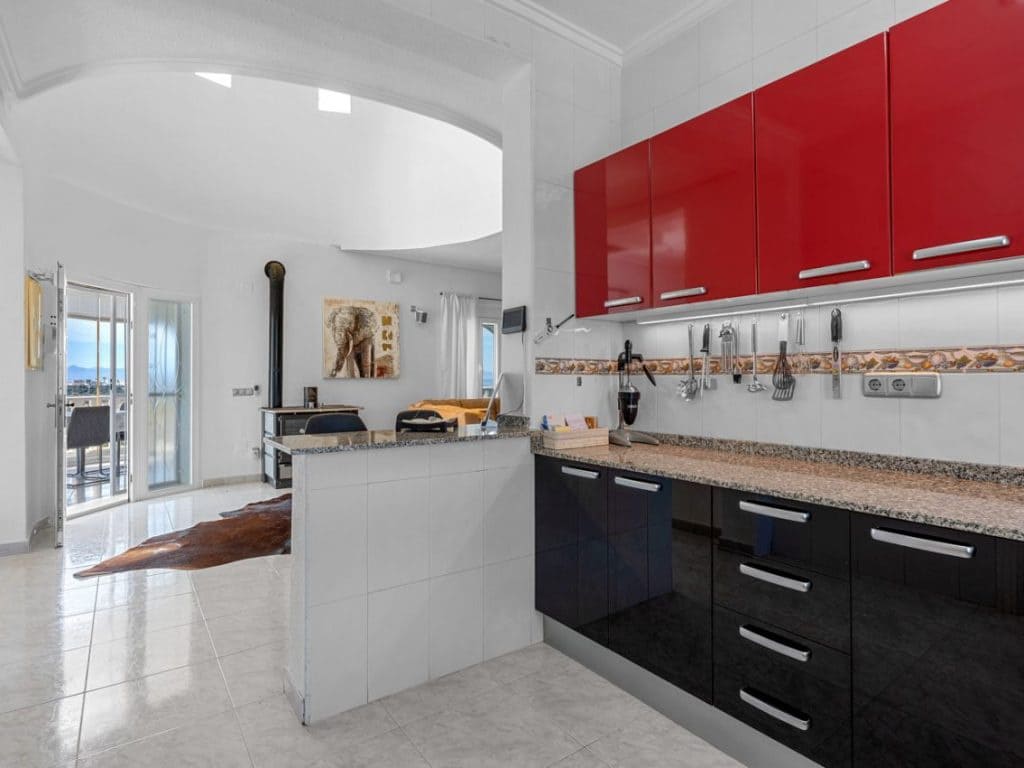 4 bedroom Villa for sale in Ciudad Quesada with pool - € 695,000 (Ref: 9758082)