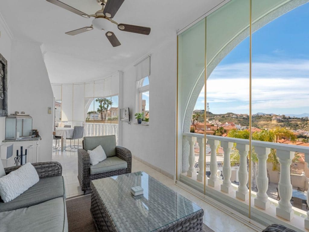 4 bedroom Villa for sale in Ciudad Quesada with pool - € 695,000 (Ref: 9758082)