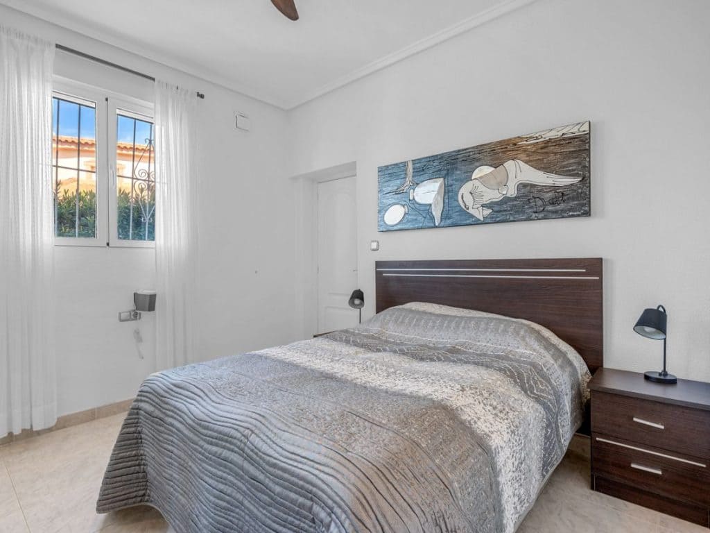 4 bedroom Villa for sale in Ciudad Quesada with pool - € 695,000 (Ref: 9758082)