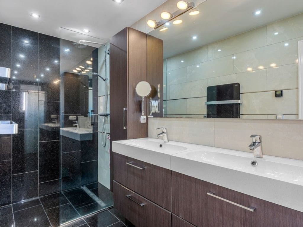 4 bedroom Villa for sale in Ciudad Quesada with pool - € 695,000 (Ref: 9758082)