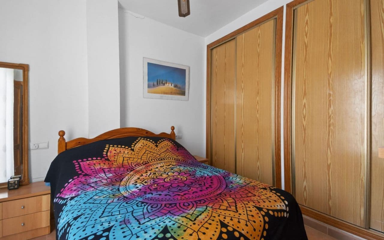 2 soverom Rekkehus til salgs i Torrevieja med svømmebasseng - € 183 000 (Ref: 9760101)