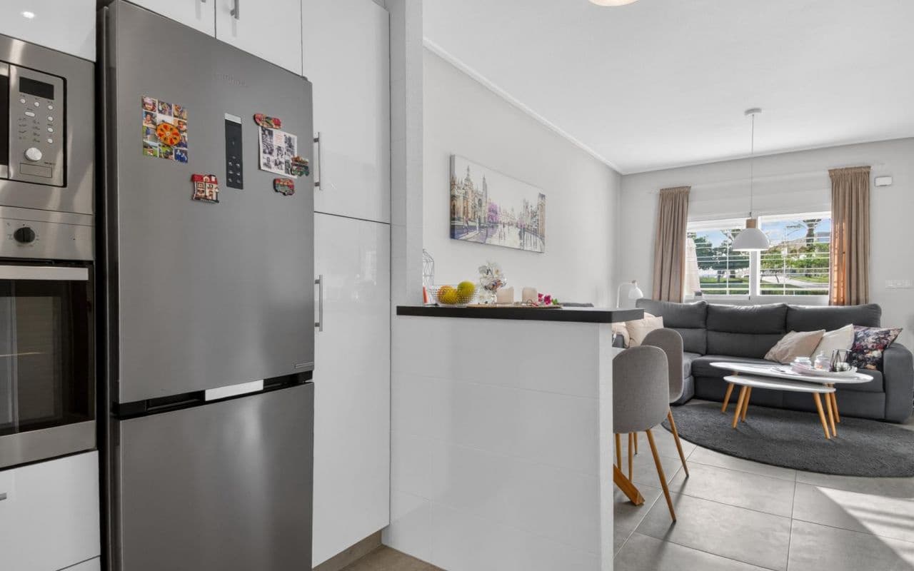 3 bedroom Townhouse for sale in Punta Prima with pool - € 349,000 (Ref: 9777114)