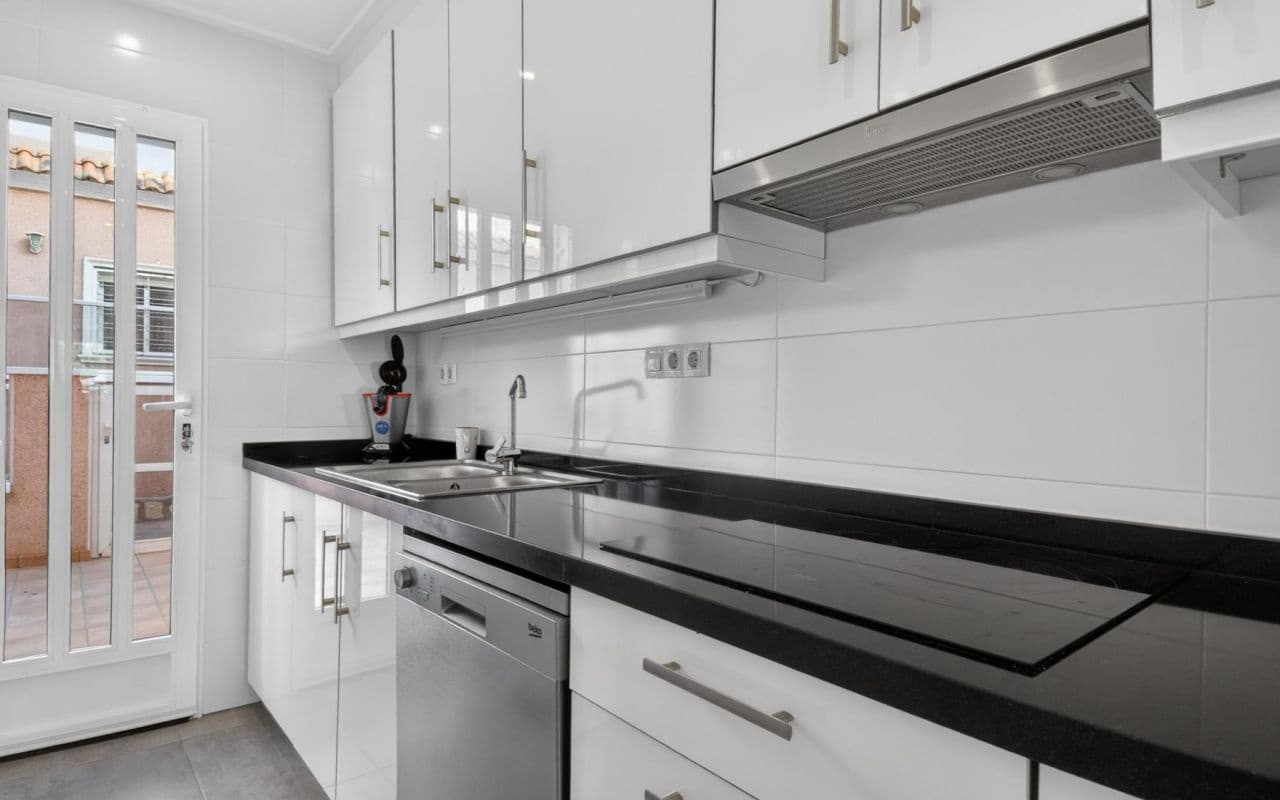 3 bedroom Townhouse for sale in Punta Prima with pool - € 349,000 (Ref: 9777114)