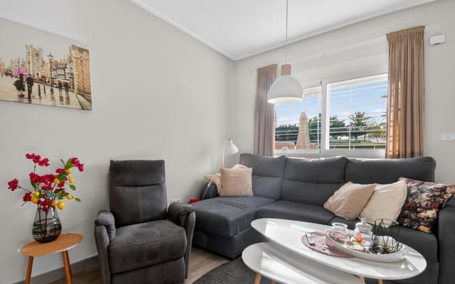 3 slaapkamer Huis te koop in Punta Prima, Torrevieja met zwembad - € 349.000 (Ref: 9777114)