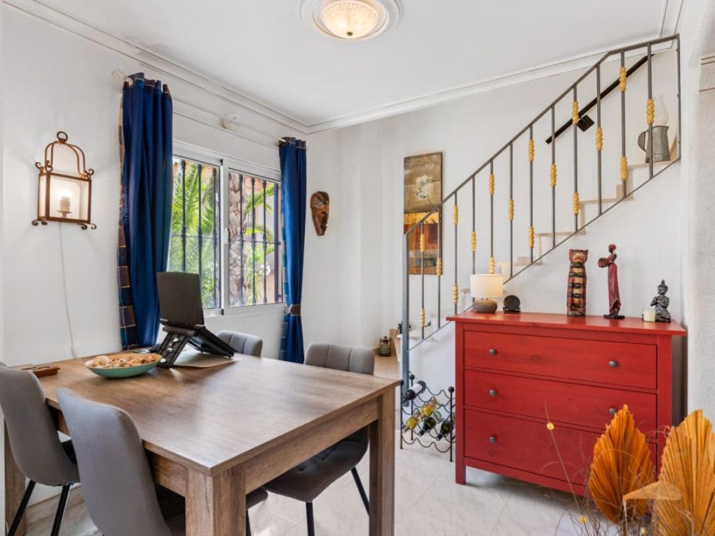 5 quarto Moradia para venda em Ciudad Quesada com piscina - 249 000 € (Ref: 9778647)