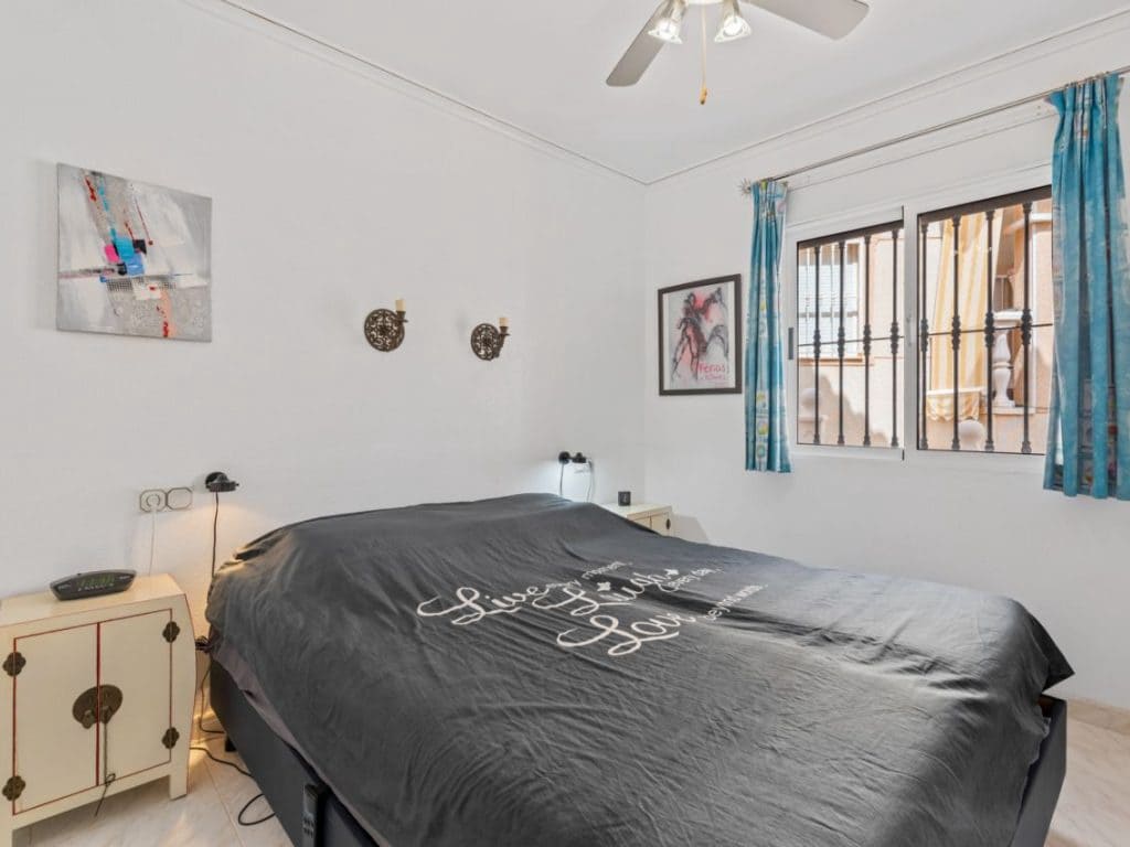 5 quarto Moradia para venda em Ciudad Quesada com piscina - 249 000 € (Ref: 9778647)