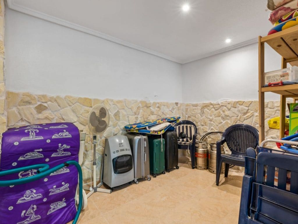 5 quarto Moradia para venda em Ciudad Quesada com piscina - 249 000 € (Ref: 9778647)