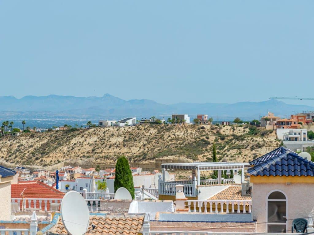 5 quarto Moradia para venda em Ciudad Quesada com piscina - 249 000 € (Ref: 9778647)