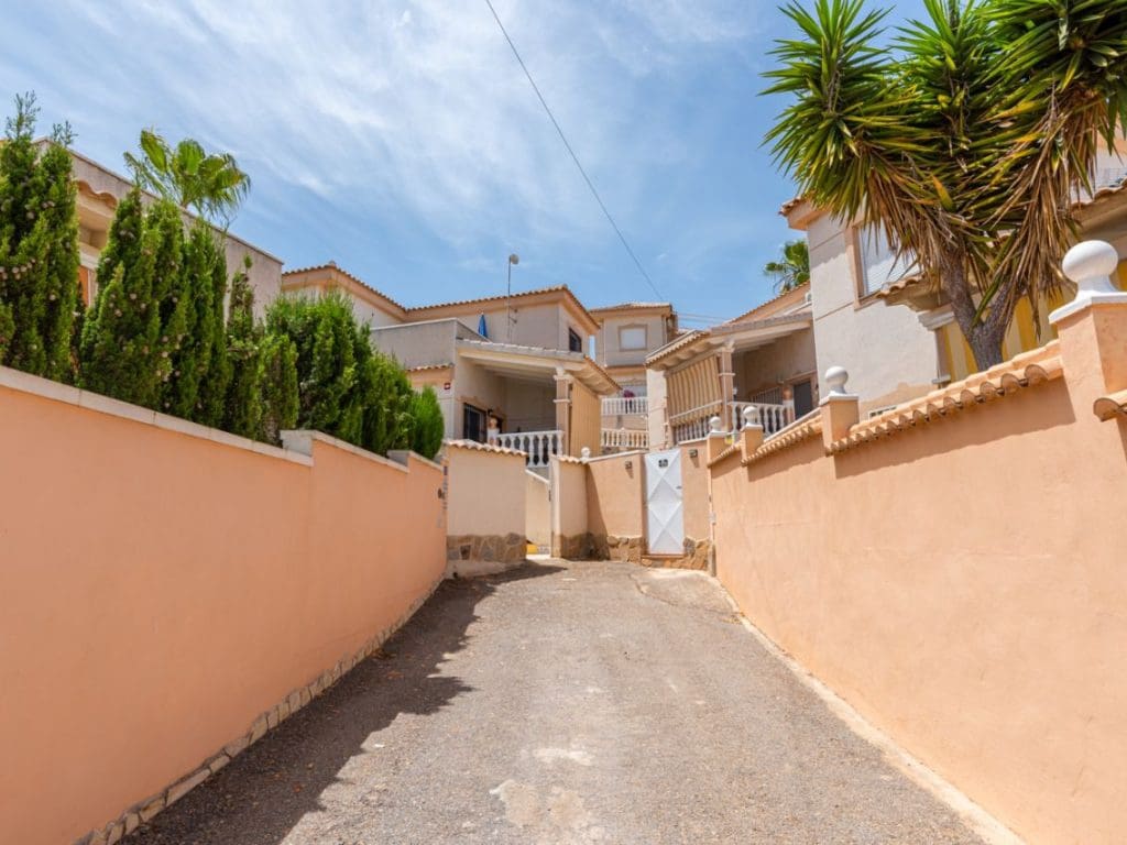 5 quarto Moradia para venda em Ciudad Quesada com piscina - 249 000 € (Ref: 9778647)