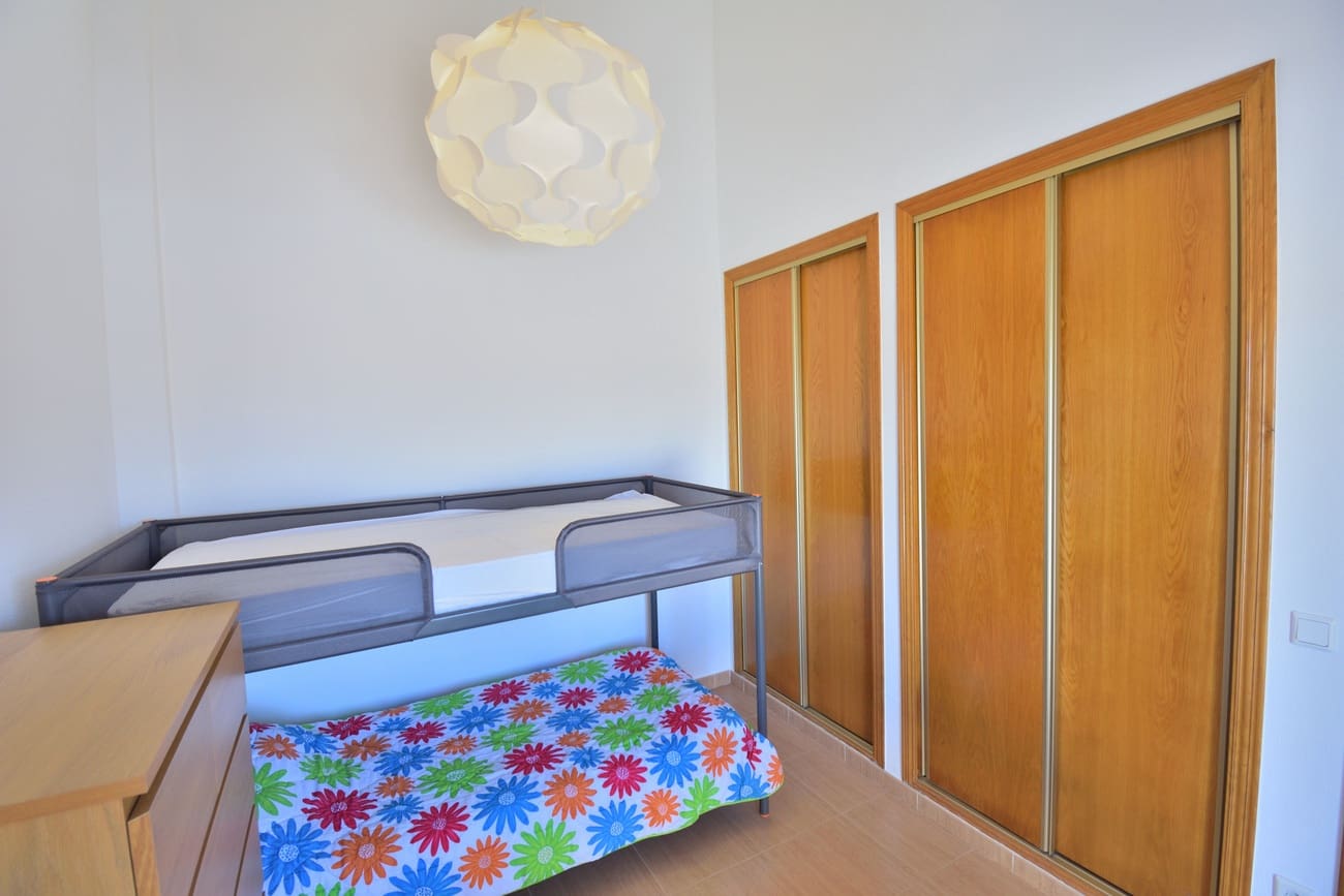 2 soveværelse Semi-Rækkehus til salg i Ciudad Quesada med swimmingpool - € 189.000 (Ref: 9787891)