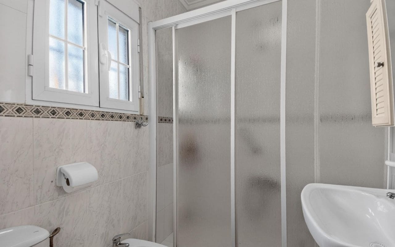 3 bedroom Townhouse for sale in Orihuela Costa with pool - € 215,000 (Ref: 9789433)