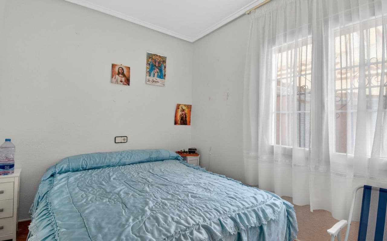 3 bedroom Townhouse for sale in Orihuela Costa with pool - € 215,000 (Ref: 9789433)