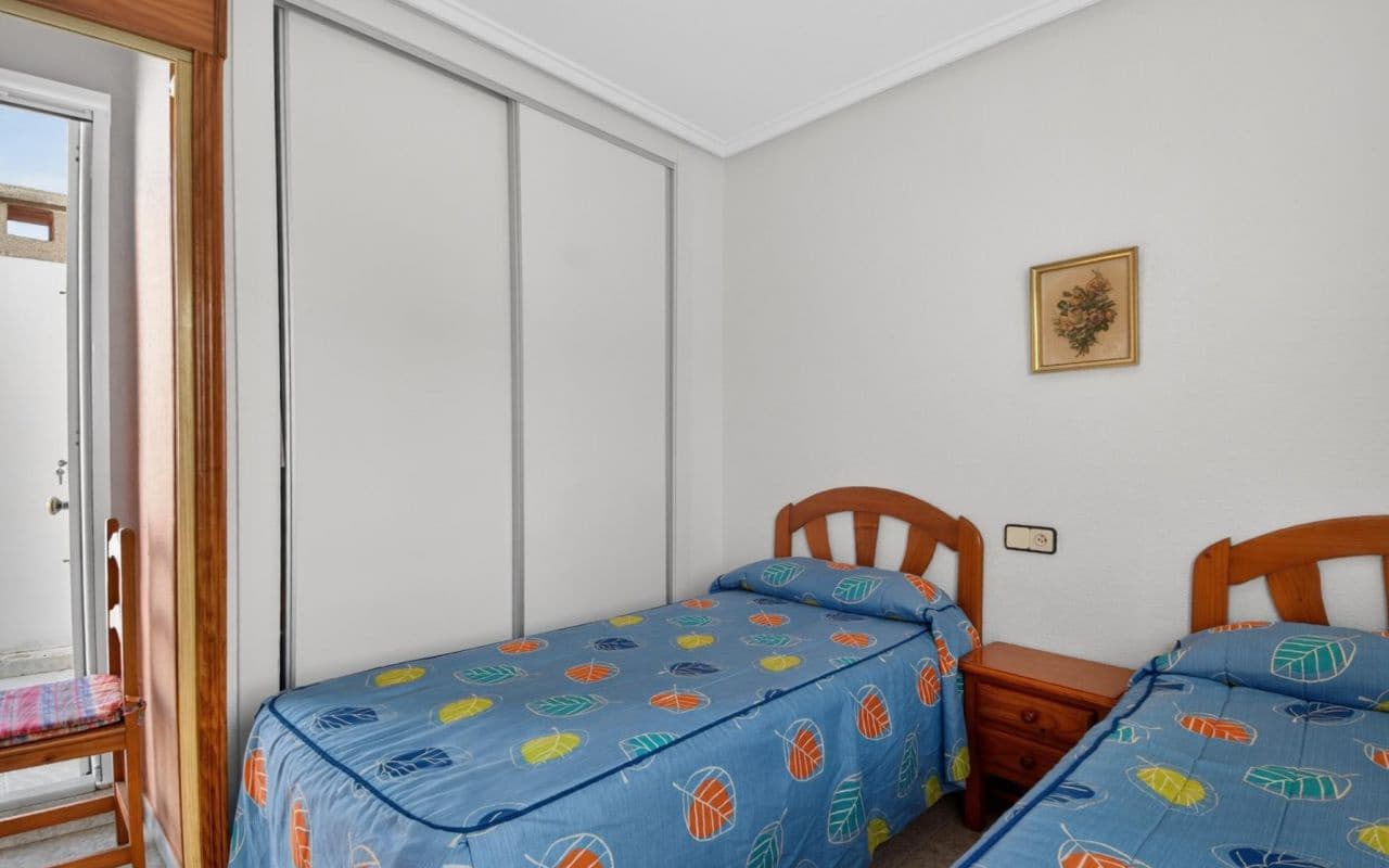 3 bedroom Townhouse for sale in Orihuela Costa with pool - € 215,000 (Ref: 9789433)