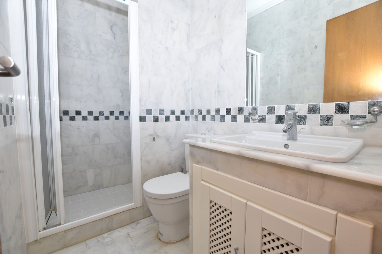 2 bedroom Bungalow for sale in Algorfa with pool - € 234,900 (Ref: 9793490)