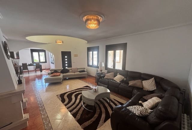 4 chambre Villa/Maison à vendre à Ciudad Quesada, Rojales avec piscine garage - 665 000 € (Ref: 9795088)