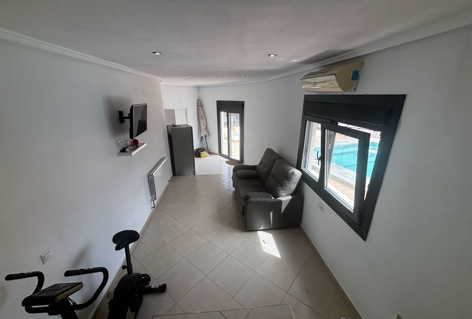 4 chambre Villa/Maison à vendre à Ciudad Quesada avec piscine garage - 665 000 € (Ref: 9795088)