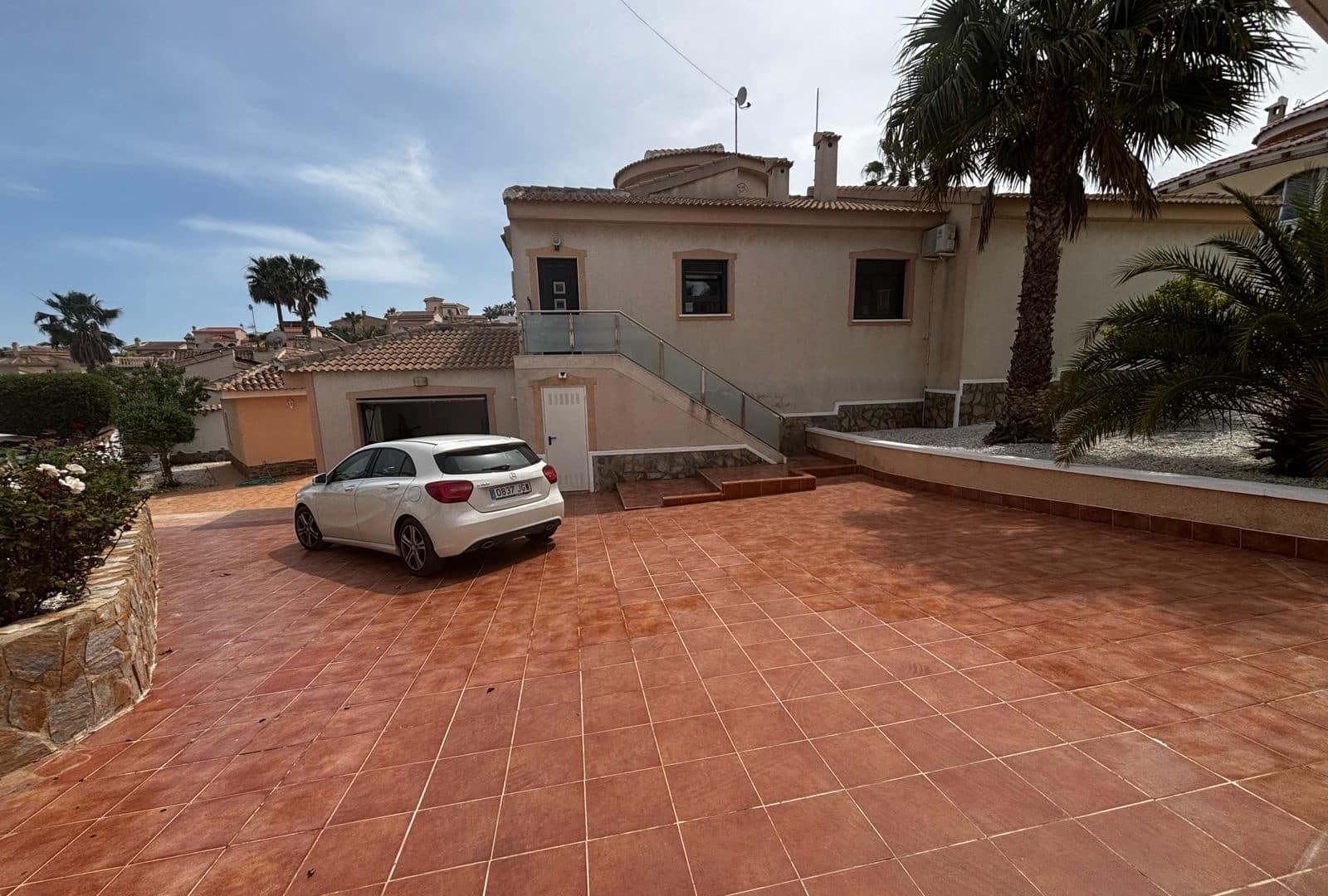 4 chambre Villa/Maison à vendre à Ciudad Quesada avec piscine garage - 665 000 € (Ref: 9795088)