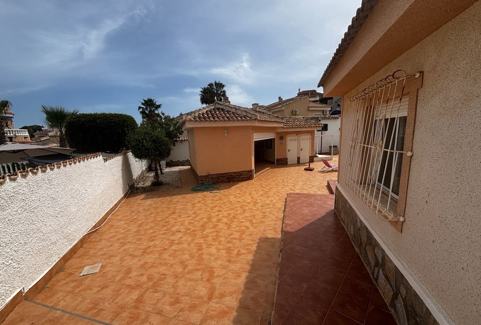 4 chambre Villa/Maison à vendre à Ciudad Quesada avec piscine garage - 665 000 € (Ref: 9795088)