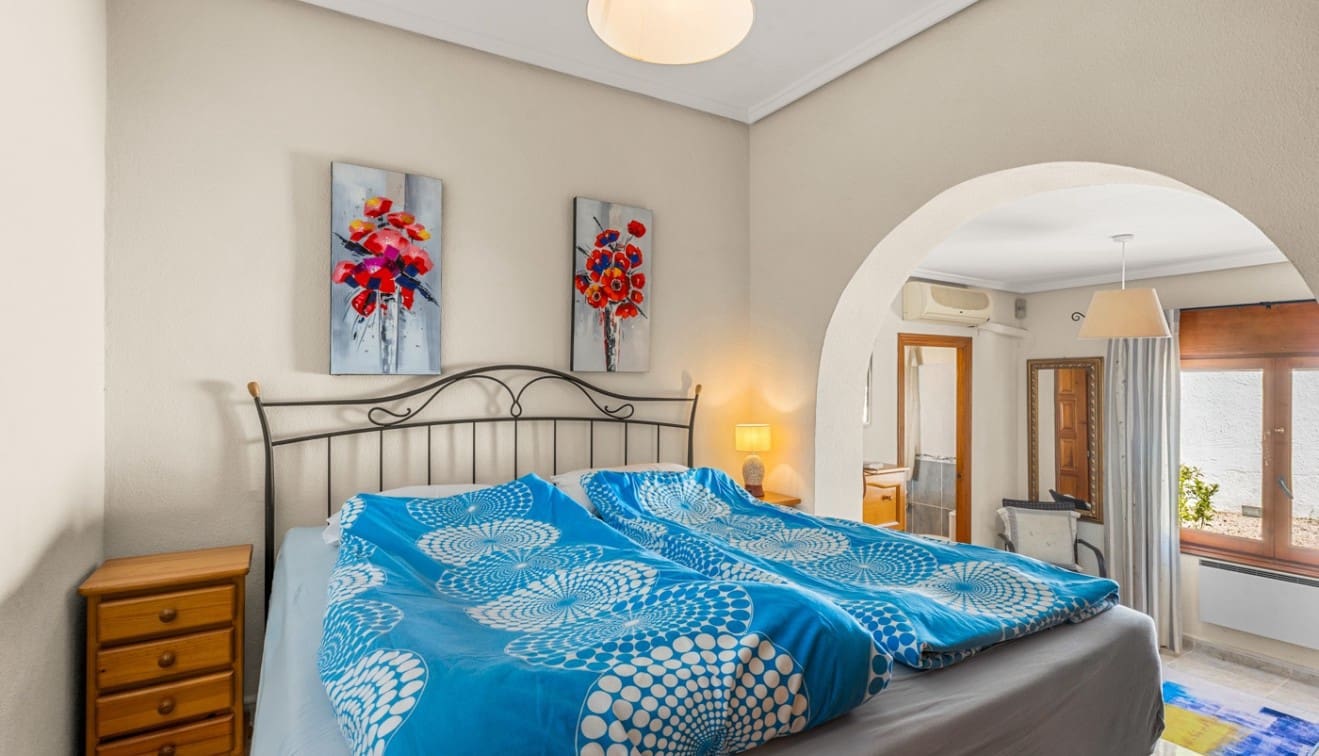 4 soveværelse Villa til salg i Ciudad Quesada med swimmingpool garage - € 519.000 (Ref: 9795089)