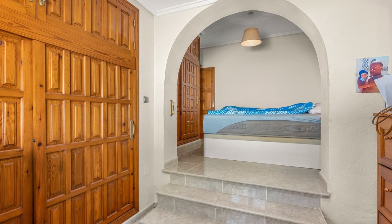 4 soveværelse Villa til salg i Ciudad Quesada med swimmingpool garage - € 519.000 (Ref: 9795089)