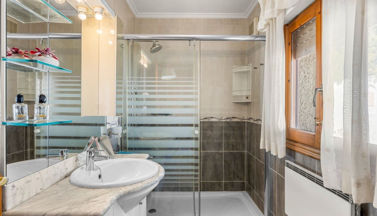 4 soveværelse Villa til salg i Ciudad Quesada med swimmingpool garage - € 519.000 (Ref: 9795089)