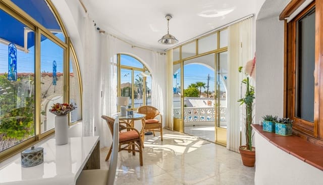 4 soveværelse Villa til salg i Ciudad Quesada, Rojales med swimmingpool garage - € 519.000 (Ref: 9795089)