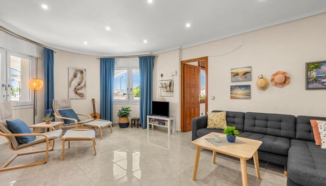 4 soveværelse Villa til salg i Ciudad Quesada, Rojales med swimmingpool garage - € 519.000 (Ref: 9795089)