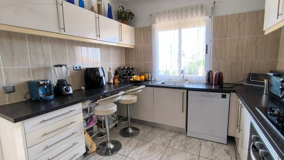 4 chambre Villa/Maison à vendre à Ciudad Quesada avec piscine garage - 625 000 € (Ref: 9795633)