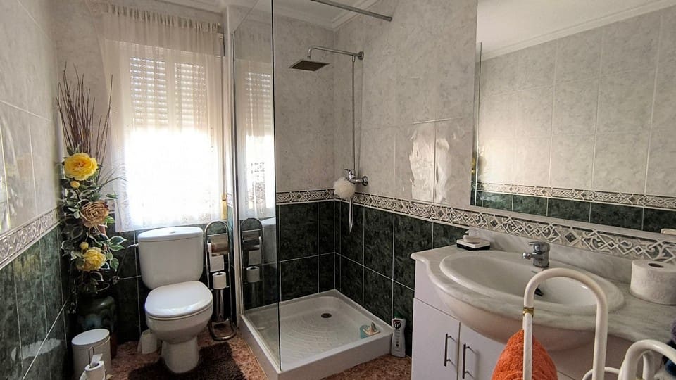 4 chambre Villa/Maison à vendre à Ciudad Quesada avec piscine garage - 625 000 € (Ref: 9795633)