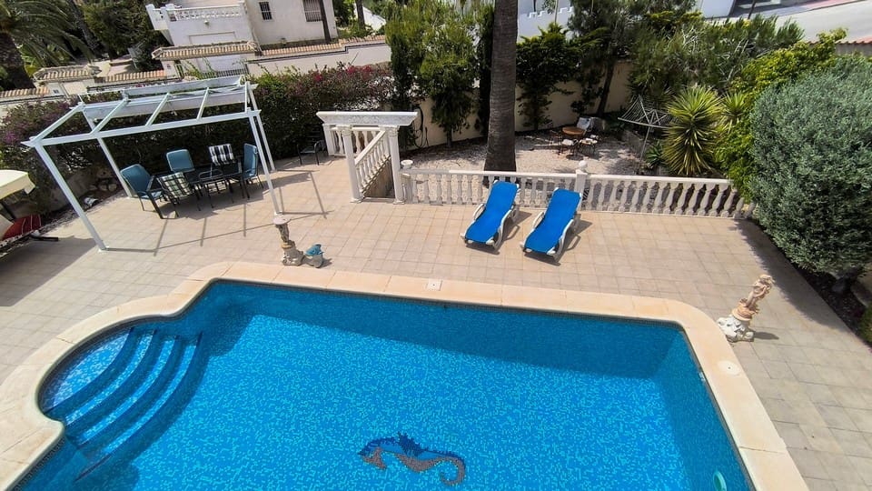4 chambre Villa/Maison à vendre à Ciudad Quesada avec piscine garage - 625 000 € (Ref: 9795633)