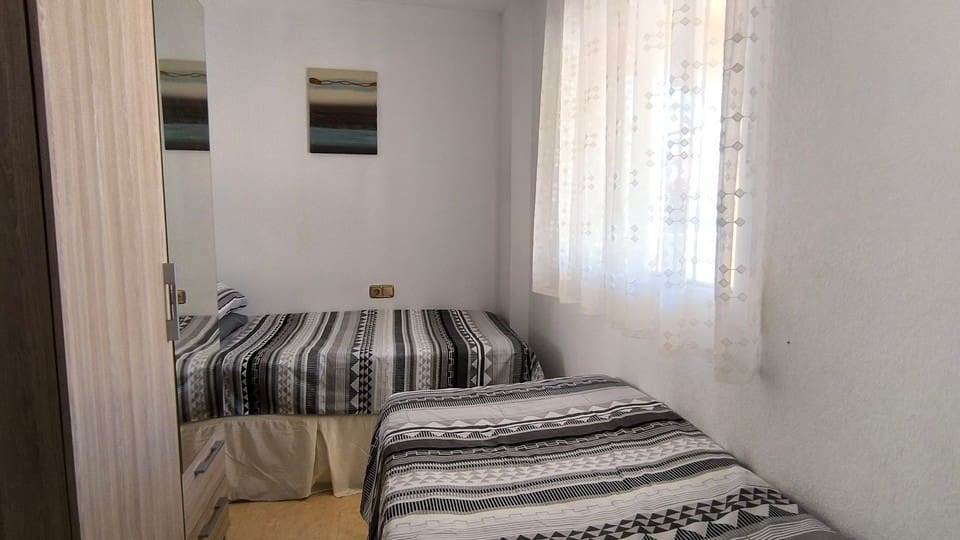 3 slaapkamer Rijtjeshuis te koop in Ciudad Quesada met zwembad - € 220.000 (Ref: 9797766)