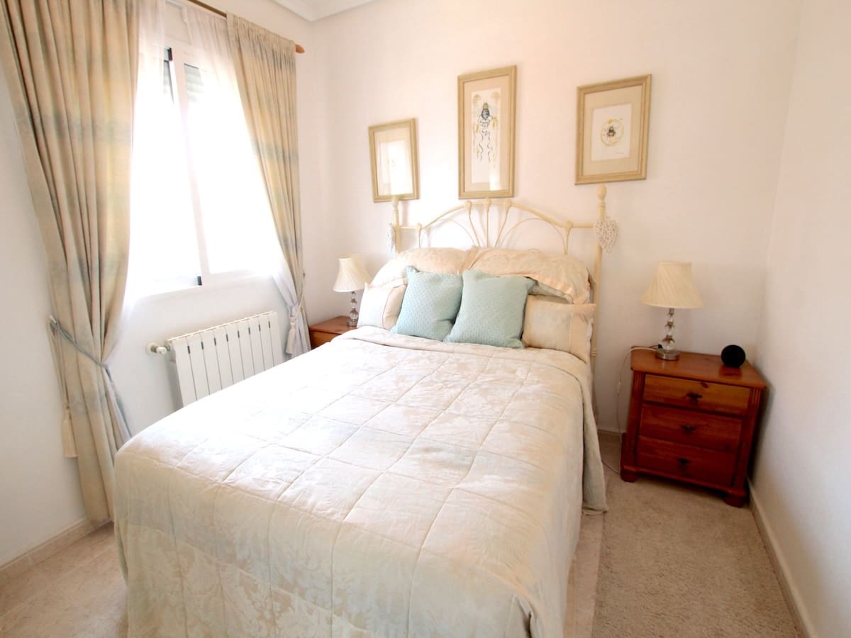 4 camera da letto Villa in vendita in Bigastro con piscina garage - 369.950 € (Rif: 9798189)