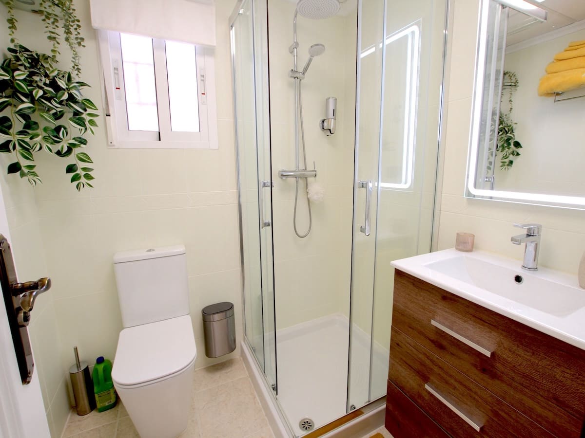 4 camera da letto Villa in vendita in Bigastro con piscina garage - 369.950 € (Rif: 9798189)