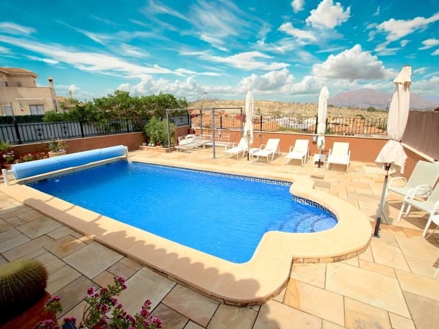 4 camera da letto Villa in vendita in Bigastro con piscina garage - 369.950 € (Rif: 9798189)