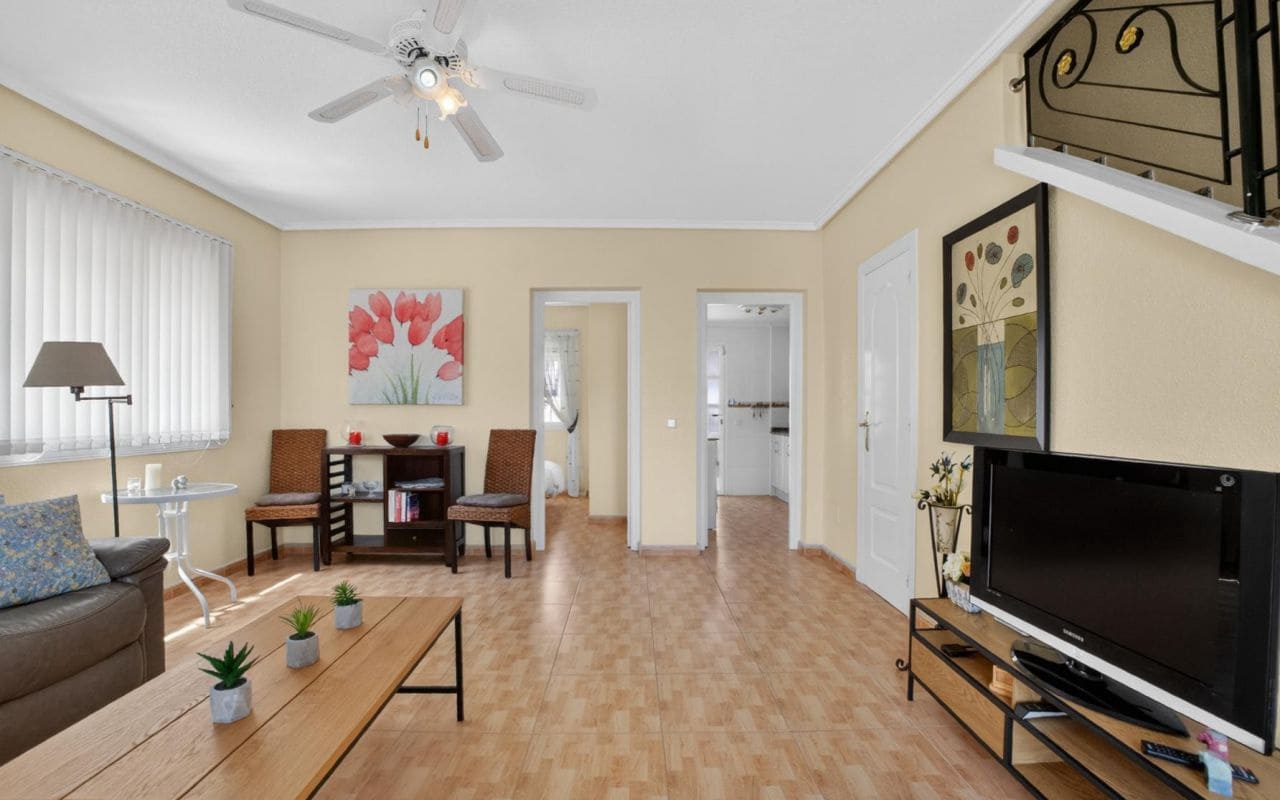 3 bedroom Townhouse for sale in Ciudad Quesada with pool - € 279,000 (Ref: 9802961)