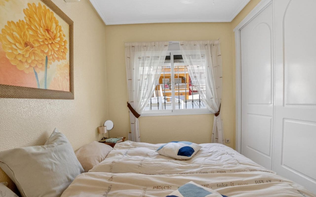 3 bedroom Townhouse for sale in Ciudad Quesada with pool - € 279,000 (Ref: 9802961)