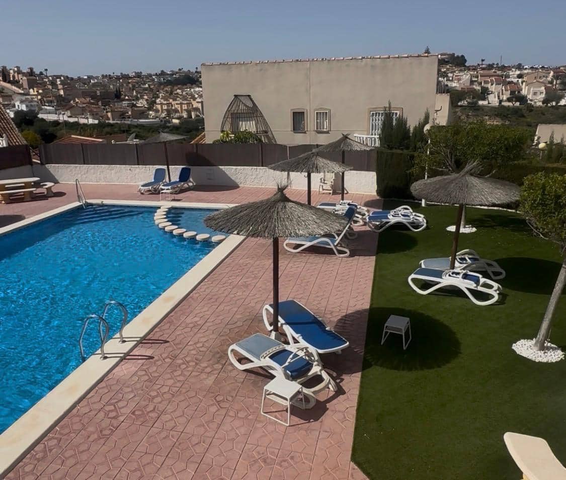 3 bedroom Semi-detached Villa for sale in Ciudad Quesada with pool - € 179,900 (Ref: 9802962)
