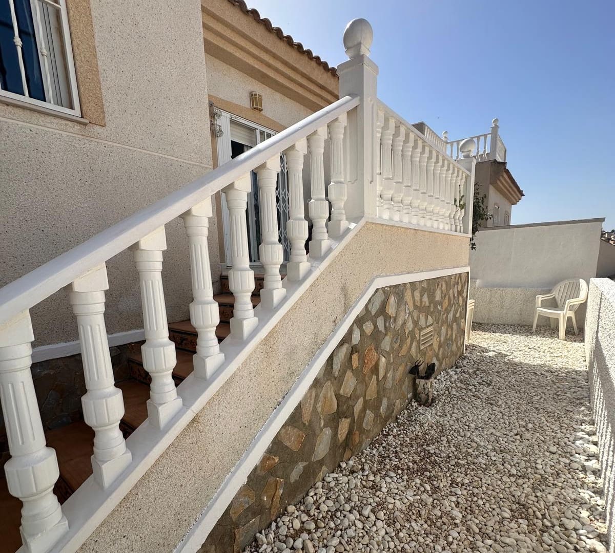 3 bedroom Semi-detached Villa for sale in Ciudad Quesada with pool - € 179,900 (Ref: 9802962)