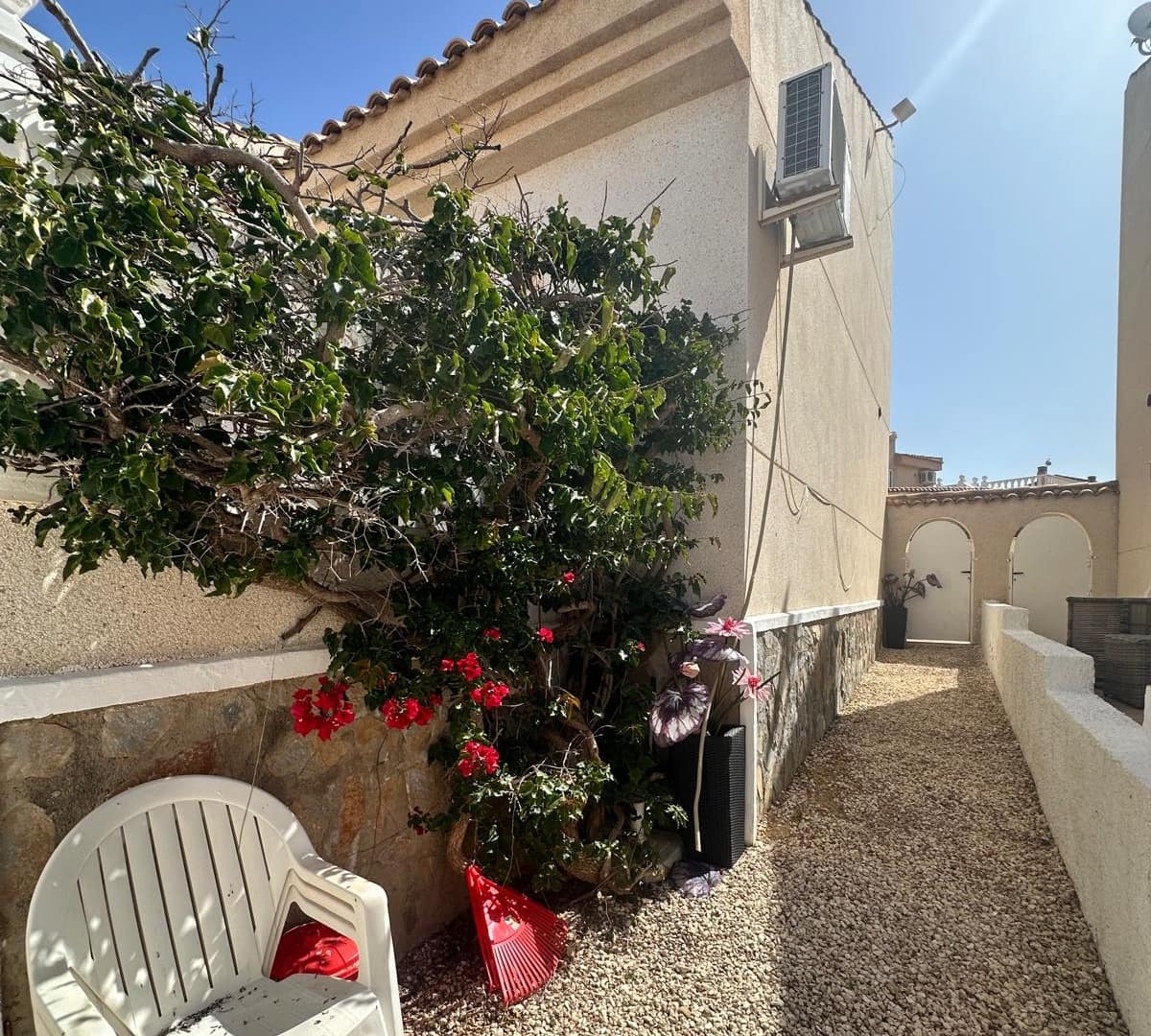 3 bedroom Semi-detached Villa for sale in Ciudad Quesada with pool - € 179,900 (Ref: 9802962)