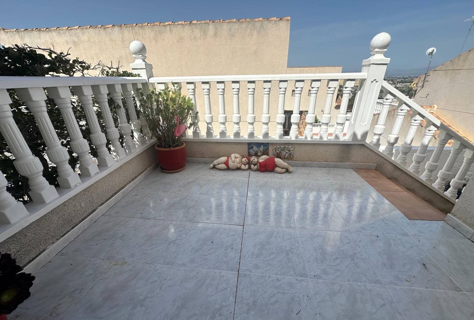 3 bedroom Semi-detached Villa for sale in Ciudad Quesada with pool - € 179,900 (Ref: 9802962)