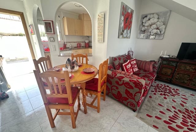 3 bedroom Semi-detached Villa for sale in Ciudad Quesada, Rojales with pool - € 179,900 (Ref: 9802962)