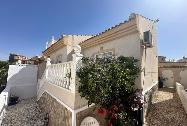 3 bedroom Semi-detached Villa for sale in Ciudad Quesada, Rojales with pool - € 179,900 (Ref: 9802962)