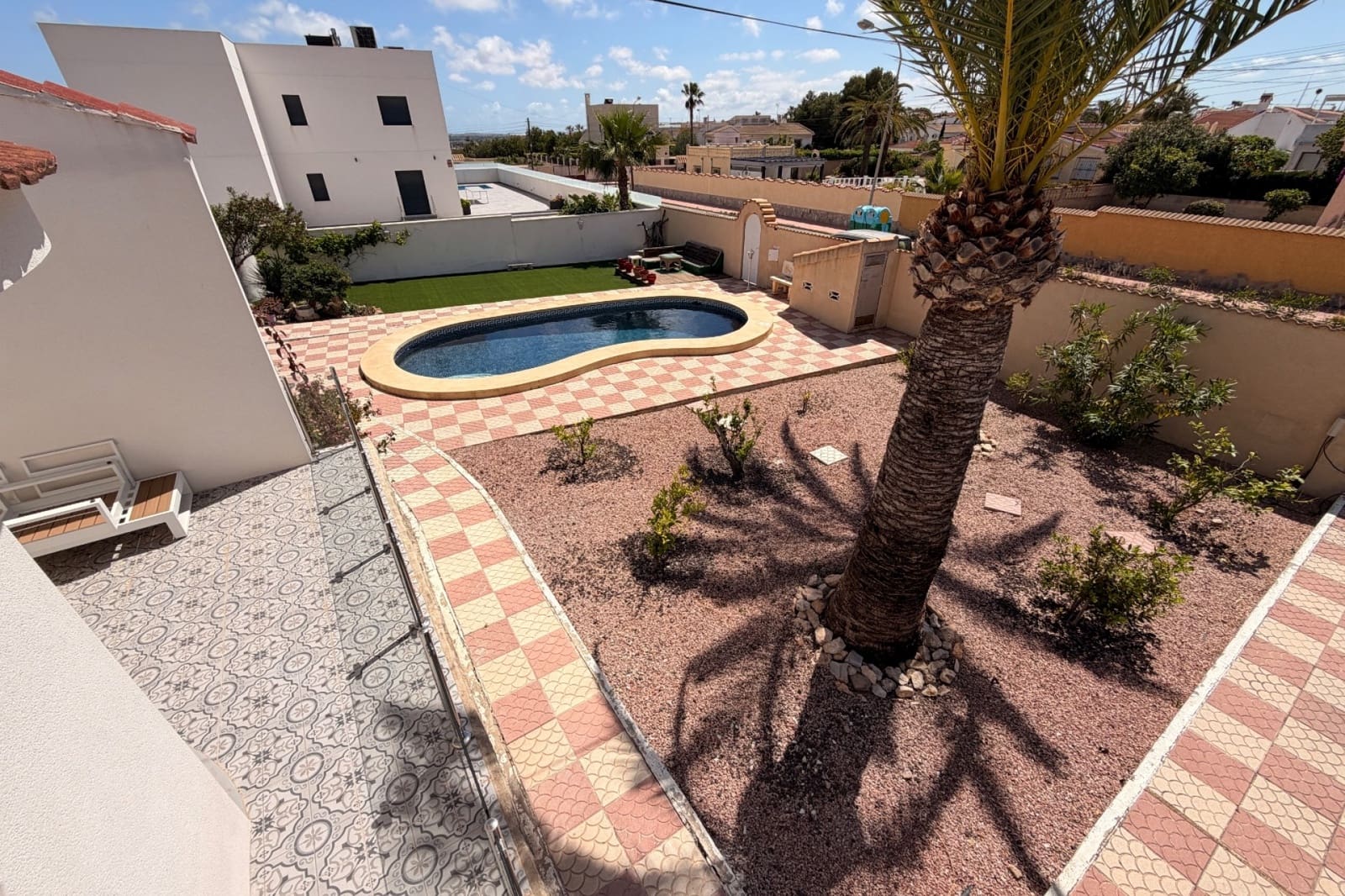 3 bedroom Villa for sale in Ciudad Quesada with pool garage - € 475,000 (Ref: 9805261)